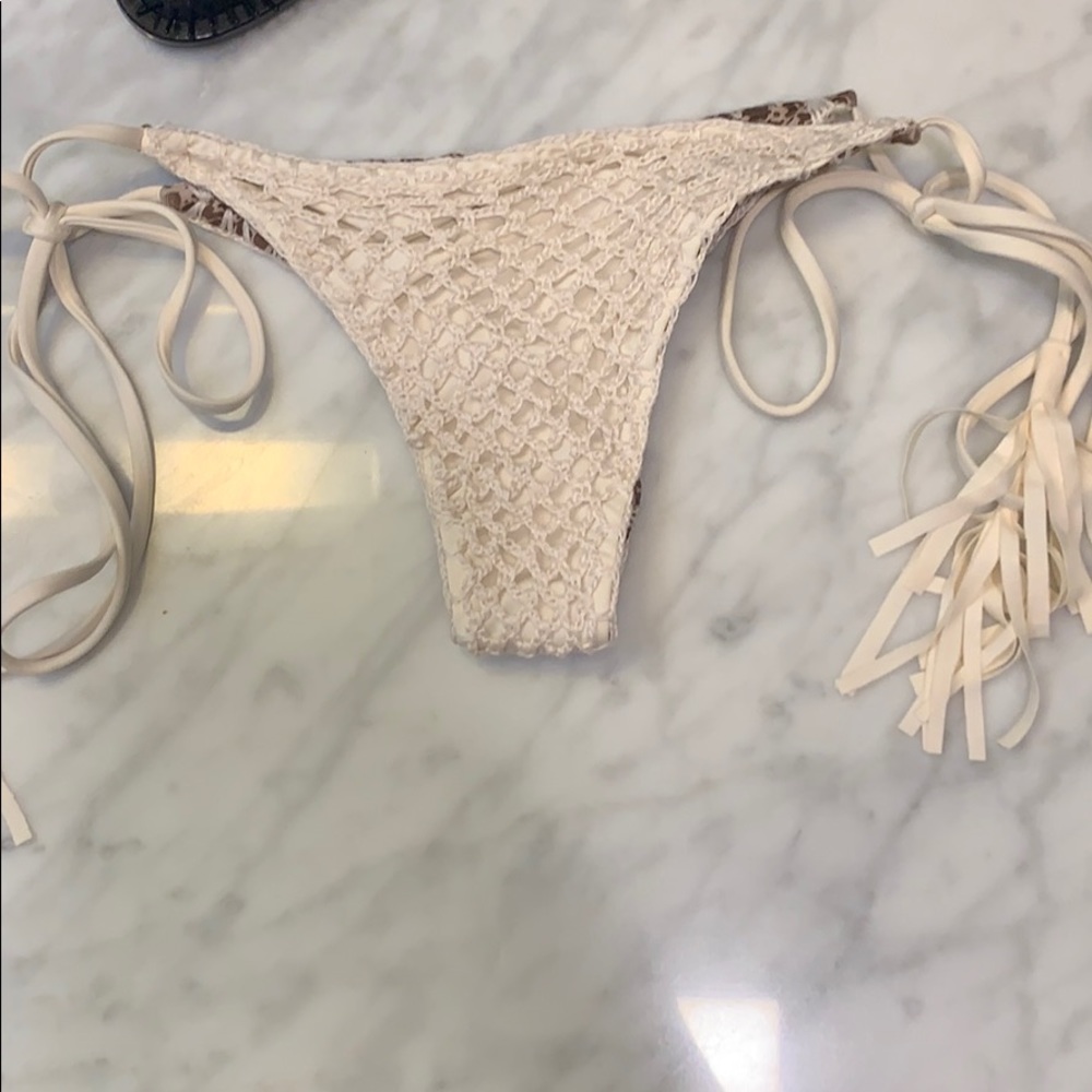 ACACIA - POLIHALE CROCHET BOTTOM